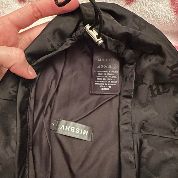 Misbhv black signature monogram beret hat - Picture 4 of 6